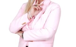 Dr. Emine ÇİÇEK Rektör Yardımcılığı Görevine Atandı.